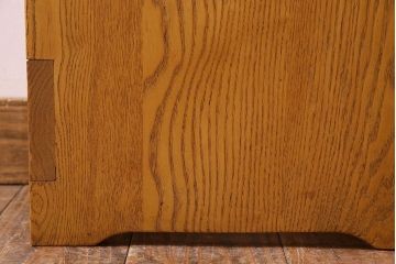 中古　楡材　学校の角スツール2脚セット(1)