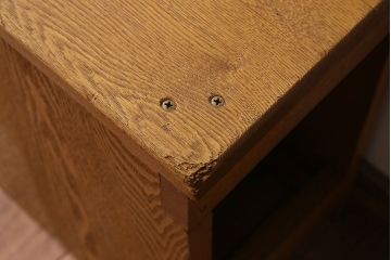 中古　楡材　学校の角スツール2脚セット(2)