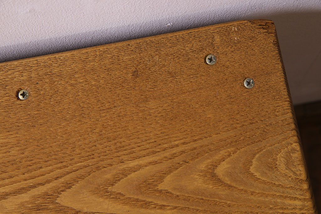 中古　楡材　学校の角スツール2脚セット(3)