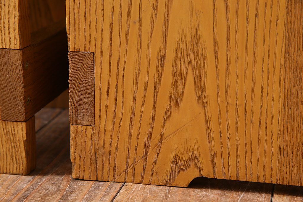 中古　楡材　学校の角スツール2脚セット(3)