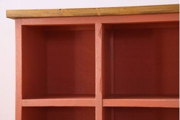 レトロ家具　脚付き!　シンプルレトロなマス目棚(収納棚、飾り棚)