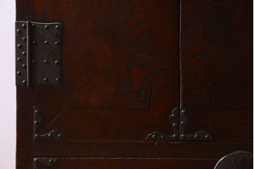 アンティーク家具　和製アンティーク　重厚な明治期の帳場箪笥