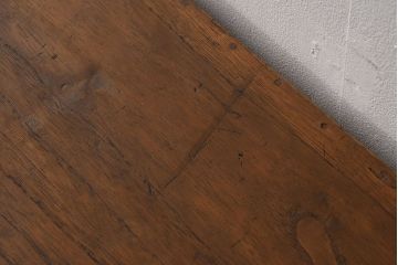 アンティーク家具　和製アンティーク　脚付のシンプルな時代箪笥ローボード