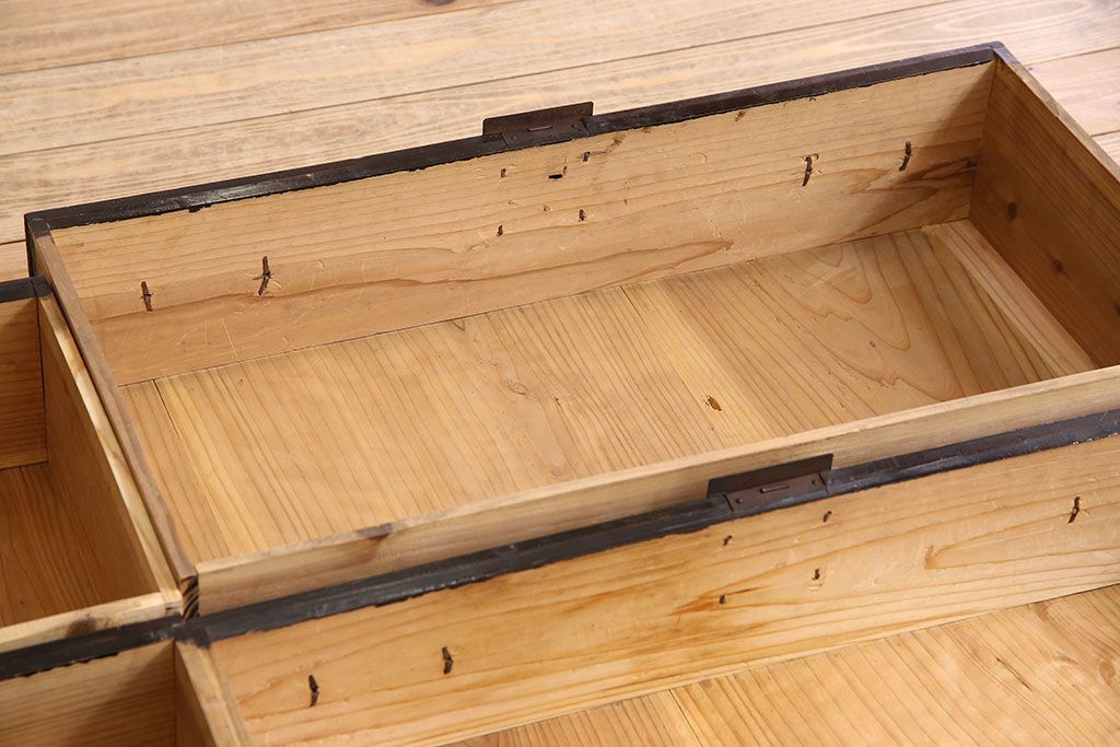 アンティーク家具　明治大正期　古民具・骨董　かくし付き!六尺　大川箪笥のサイドボード(水屋箪笥)