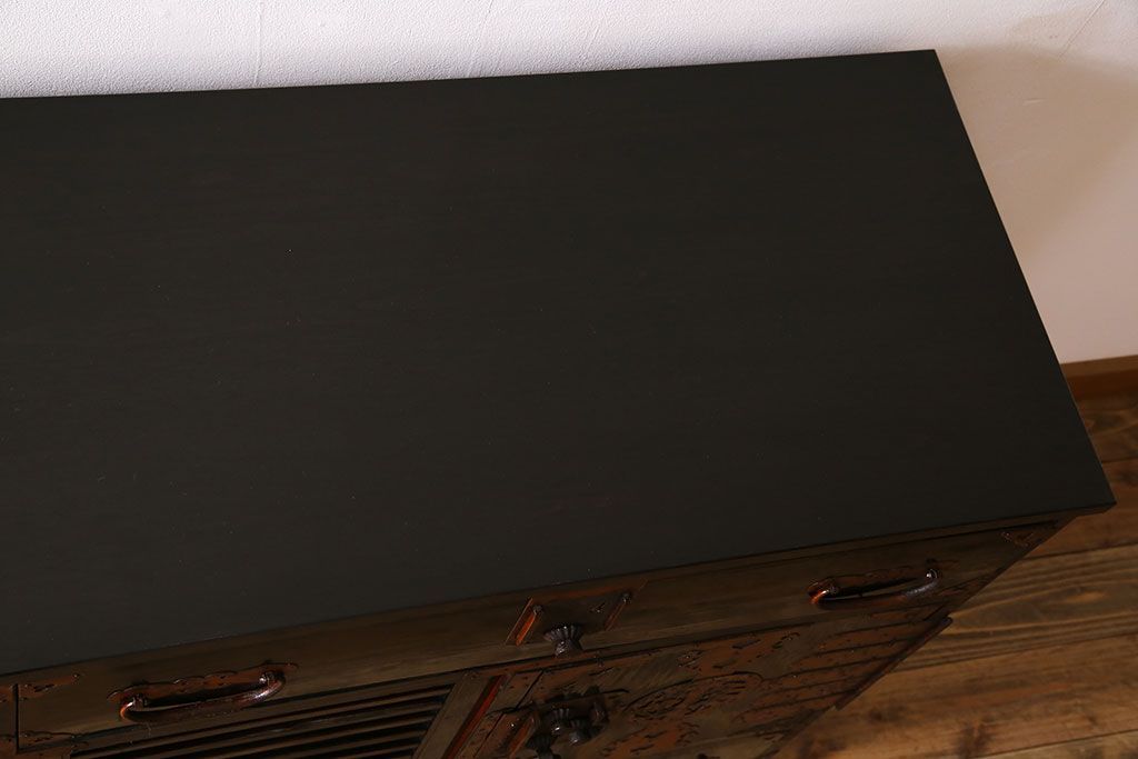 アンティーク家具　明治大正期　古民具・骨董　かくし付き!六尺　大川箪笥のサイドボード(水屋箪笥)