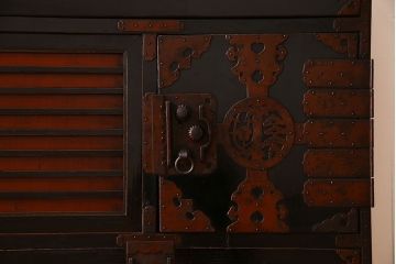 アンティーク家具　明治大正期　古民具・骨董　かくし付き!六尺　大川箪笥のサイドボード(水屋箪笥)