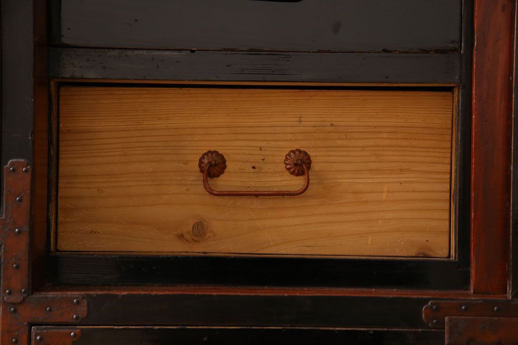 アンティーク家具　明治大正期　古民具・骨董　かくし付き!六尺　大川箪笥のサイドボード(水屋箪笥)