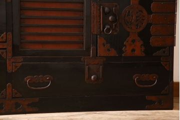 アンティーク家具　明治大正期　古民具・骨董　かくし付き!六尺　大川箪笥のサイドボード(水屋箪笥)