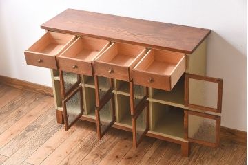 アンティーク家具　アンティーク　結霜ガラスが美しいペイント収納棚(カウンターテーブル)