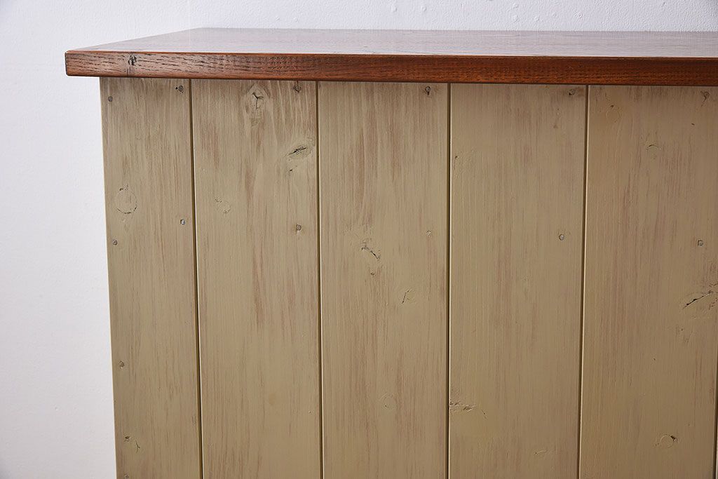 アンティーク家具　アンティーク　結霜ガラスが美しいペイント収納棚(カウンターテーブル)