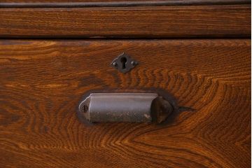 アンティーク家具　和製アンティーク　極上品!結霜ガラス引き戸の二段重ね収納棚(食器棚・水屋箪笥)