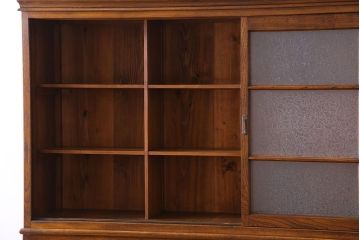 アンティーク家具　和製アンティーク　極上品!結霜ガラス引き戸の二段重ね収納棚(食器棚・水屋箪笥)