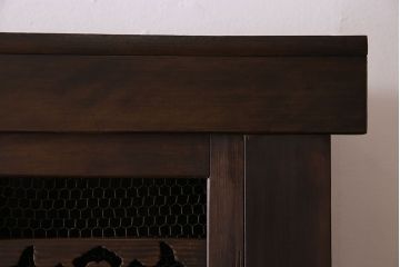 アンティーク家具　和製アンティーク　六尺　古い木の趣ある丸桟引き戸の水屋箪笥