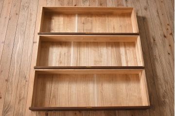 アンティーク家具　天板・脚付き!和製アンティークの衣装箪笥ローボード(ローチェスト)(1)