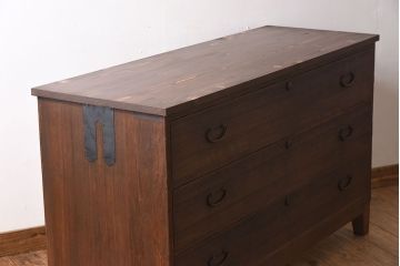 アンティーク家具　天板・脚付き!和製アンティークの衣装箪笥ローボード(ローチェスト)(1)