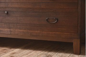 アンティーク家具　天板・脚付き!和製アンティークの衣装箪笥ローボード(ローチェスト)(1)