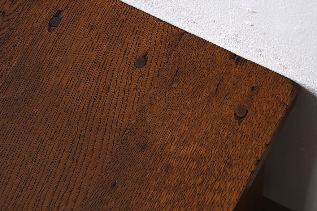 レトロ家具　昭和レトロ　ナラ素材のシンプルな角スツール2脚セット