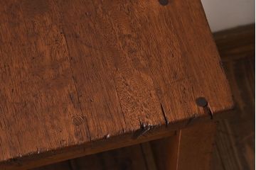 アンティーク雑貨　ラワン材　昭和レトロなアンティーク角スツール2脚セット