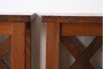 アンティーク雑貨　ラワン材　昭和レトロなアンティーク角スツール2脚セット