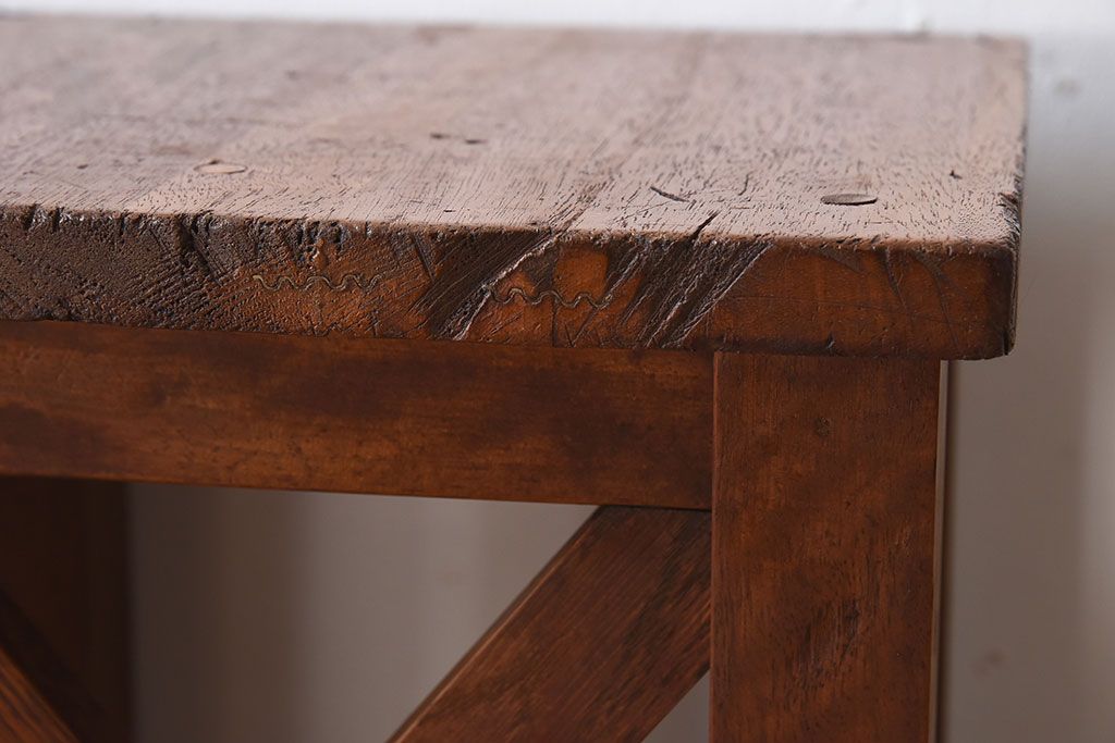 アンティーク雑貨　ラワン材　昭和レトロなアンティーク角スツール2脚セット