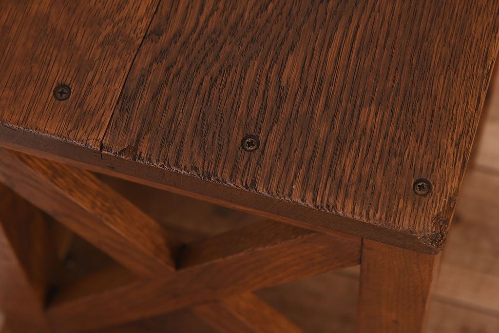 レトロ家具　昭和レトロ　ナラ材製のアンティーク角スツール(1)