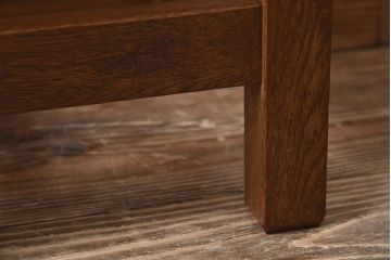 アンティーク雑貨　ナラ材製 学校のシンプルなレトロアンティークの角スツール(2)