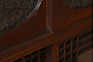 アンティーク家具　和製アンティーク　引き戸がおしゃれなガラス戸棚