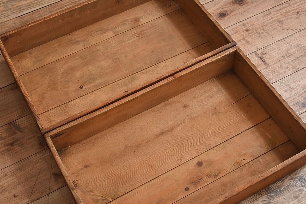 アンティーク雑貨　昭和レトロ　シンプルなデザインの木箱3個セット