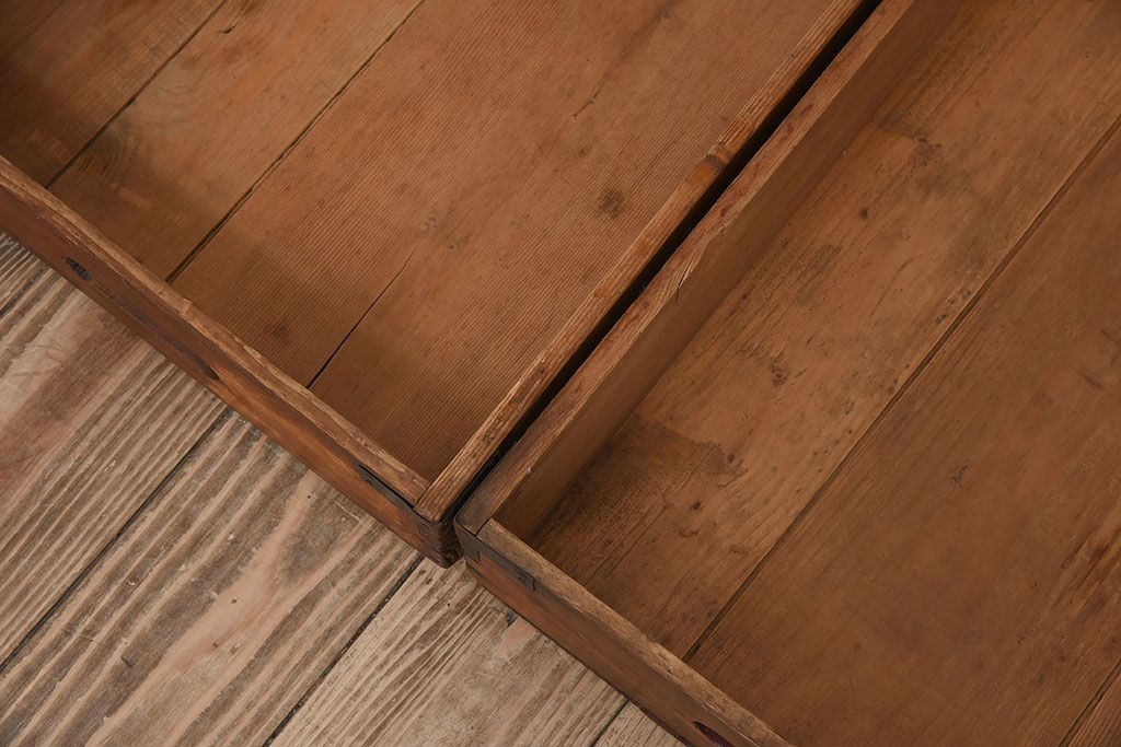 アンティーク雑貨　昭和レトロ　シンプルなデザインの木箱3個セット