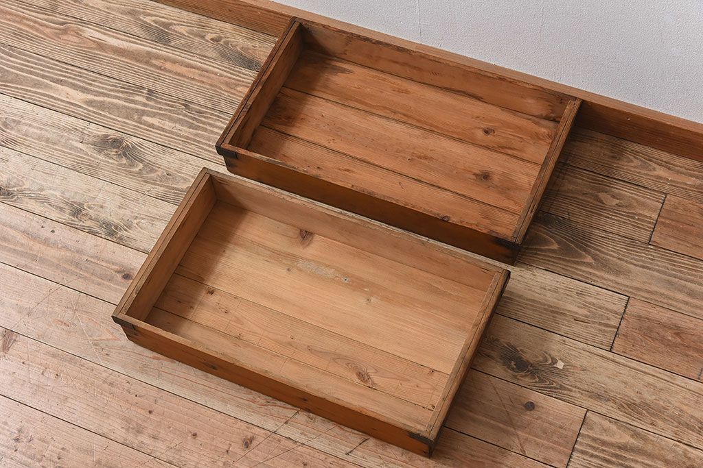 アンティーク雑貨　シンプルなデザイン　昭和レトロな木箱2個セット(1)