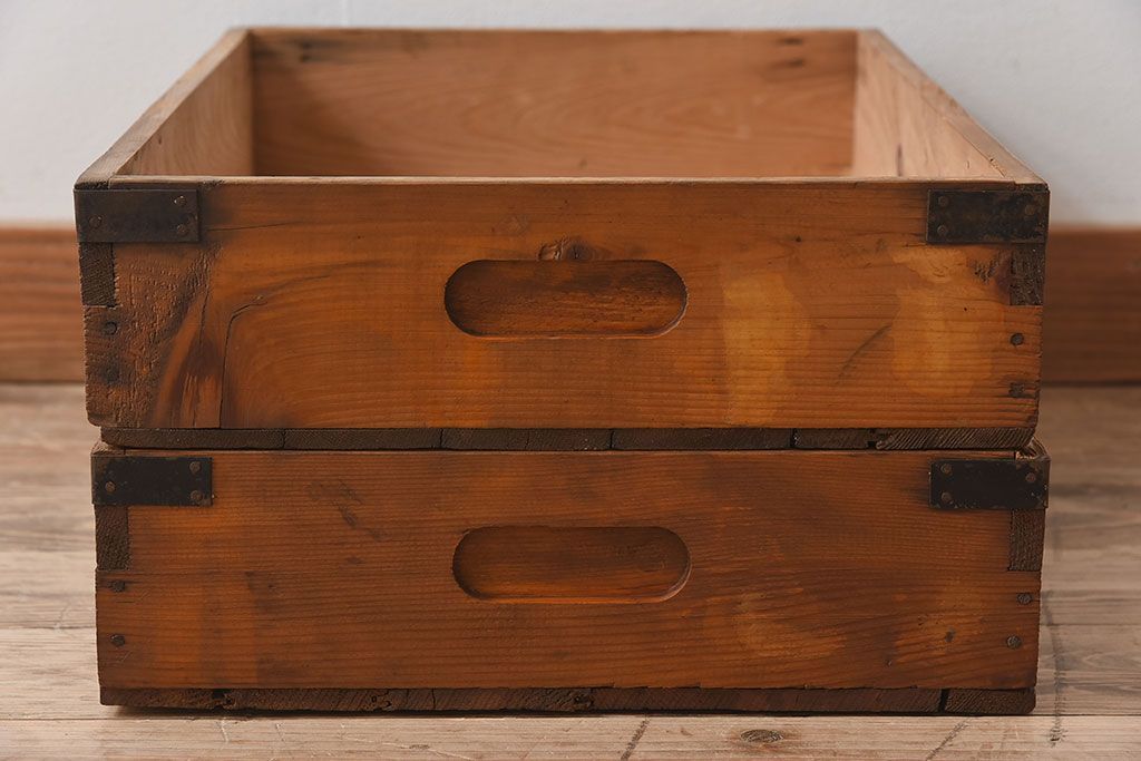 アンティーク雑貨　シンプルなデザイン　昭和レトロな木箱2個セット(3)