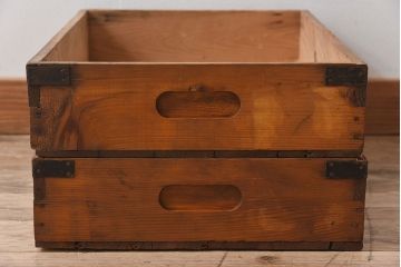 アンティーク雑貨　シンプルなデザイン　昭和レトロな木箱2個セット(3)
