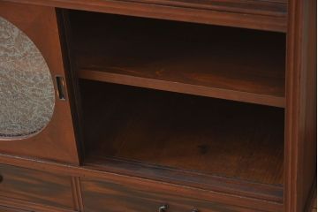 アンティーク家具　 和製アンティーク 丸窓　チェッカーガラス引き戸の収納棚