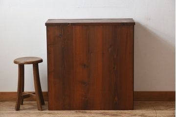 アンティーク家具　 和製アンティーク 丸窓　チェッカーガラス引き戸の収納棚