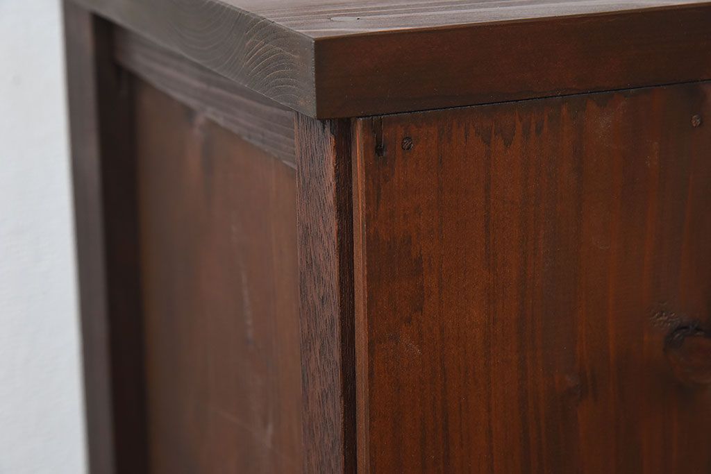 アンティーク家具　 和製アンティーク 丸窓　チェッカーガラス引き戸の収納棚