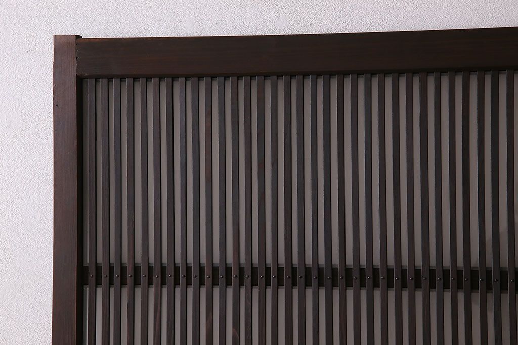 アンティーク　裏すりガラス入り　チェッカーガラス帯の格子戸2枚セット