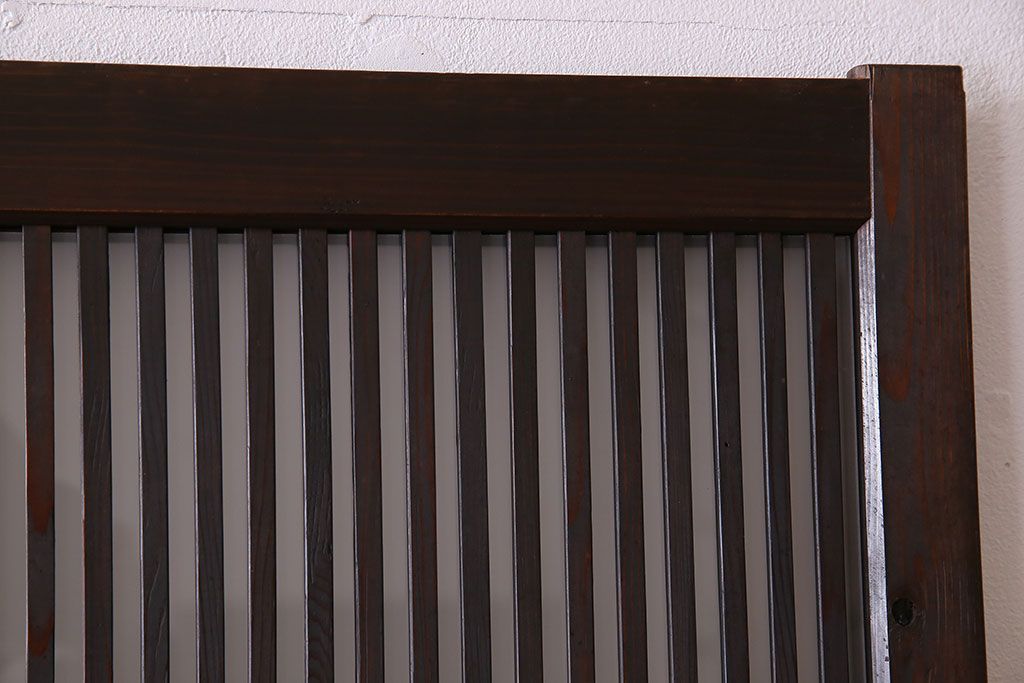 アンティーク　裏すりガラス入り　チェッカーガラス帯の格子戸2枚セット