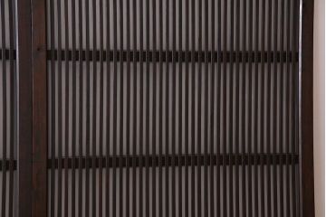 アンティーク　裏すりガラス入り　チェッカーガラス帯の格子戸2枚セット