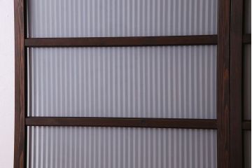 アンティーク　裏すりガラス入り　チェッカーガラス帯の格子戸2枚セット