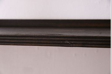 アンティーク家具　和製アンティーク　古い木製のモダンなデザインの本棚