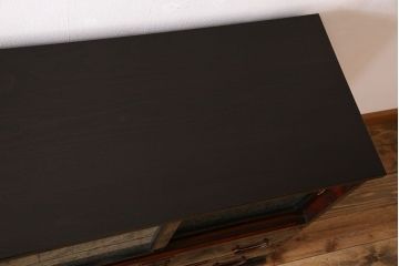 アンティーク家具　古民具・骨董　明治期　六尺　台輪付き!結霜ガラス引き戸の大川箪笥サイドボード(水屋箪笥)