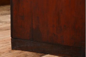 アンティーク家具　古民具・骨董　明治期　六尺　台輪付き!結霜ガラス引き戸の大川箪笥サイドボード(水屋箪笥)