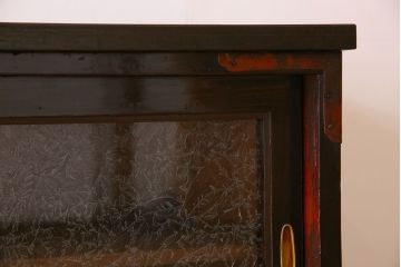 アンティーク家具　古民具・骨董　明治期　六尺　台輪付き!結霜ガラス引き戸の大川箪笥サイドボード(水屋箪笥)