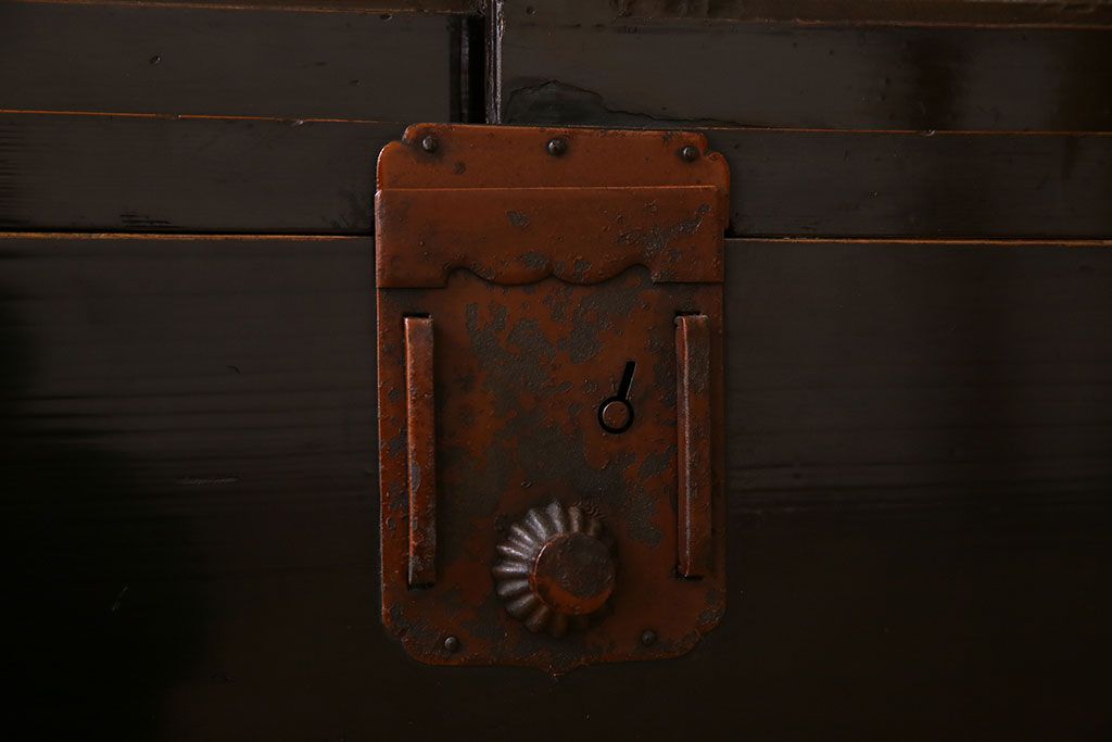 アンティーク家具　古民具・骨董　明治期　六尺　台輪付き!結霜ガラス引き戸の大川箪笥サイドボード(水屋箪笥)