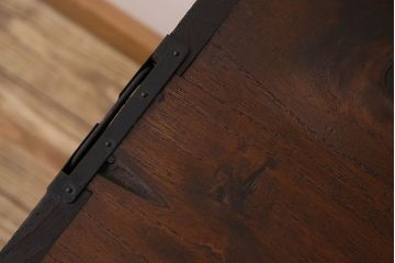 アンティーク家具　和製アンティーク　結霜ガラス入り!和モダンな鉄脚付きタンスローボード(箪笥)