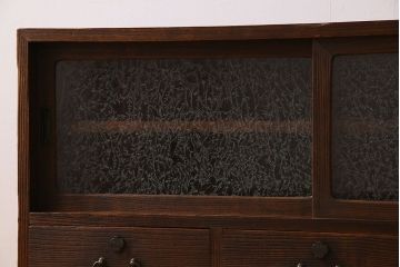 アンティーク家具　和製アンティーク　結霜ガラス入り!和モダンな鉄脚付きタンスローボード(箪笥)