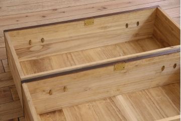 アンティーク家具　檜天板!鉄脚付　シックな味わいのアンティーク箪笥ローボード