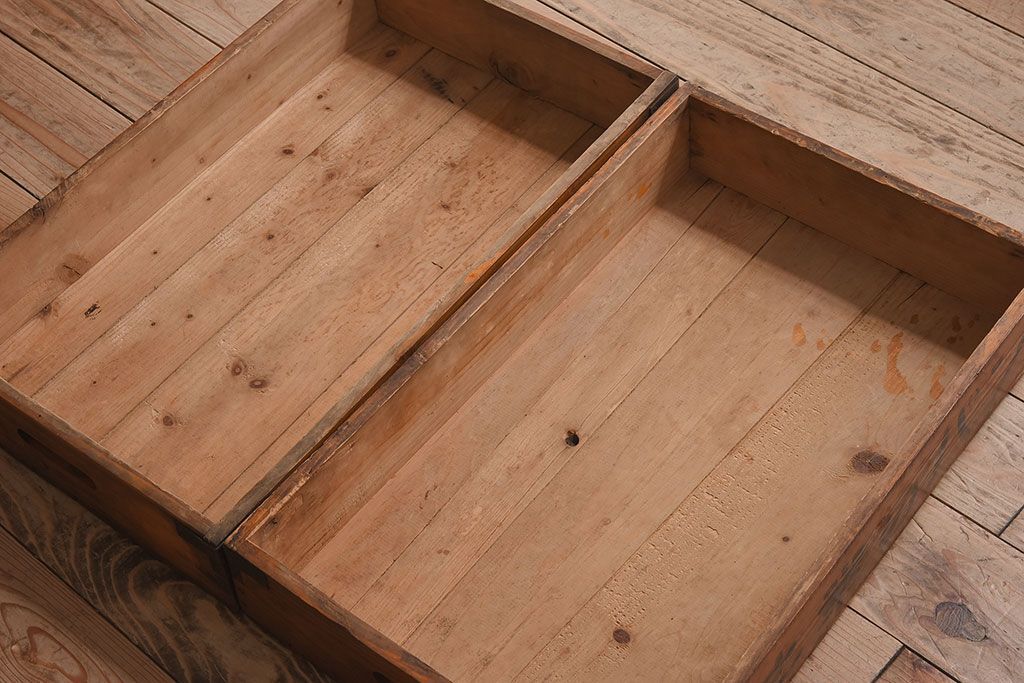 アンティーク雑貨　昭和レトロ　シンプルなデザインの木箱2箱セット(1)