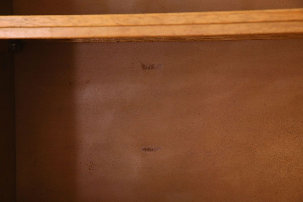 レトロ家具　昭和レトロ　背の高いシンプルなアンティーク本棚(飾り棚・シェルフ)