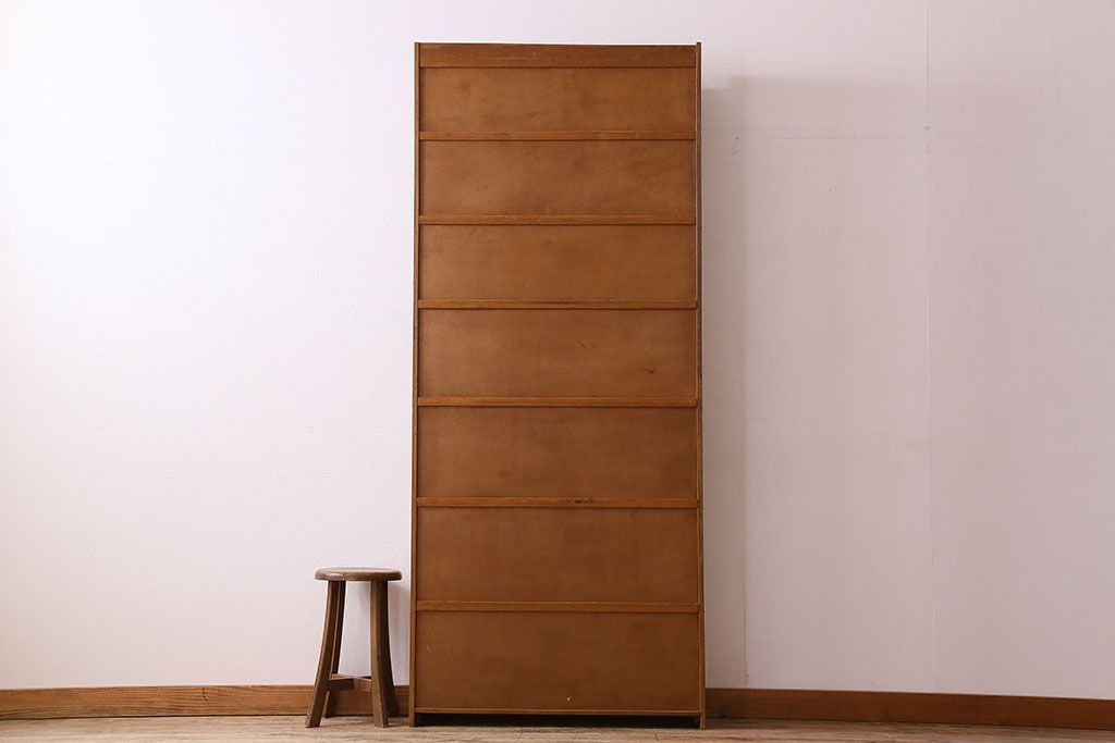 レトロ家具　昭和レトロ　背の高いシンプルなアンティーク本棚(飾り棚・シェルフ)